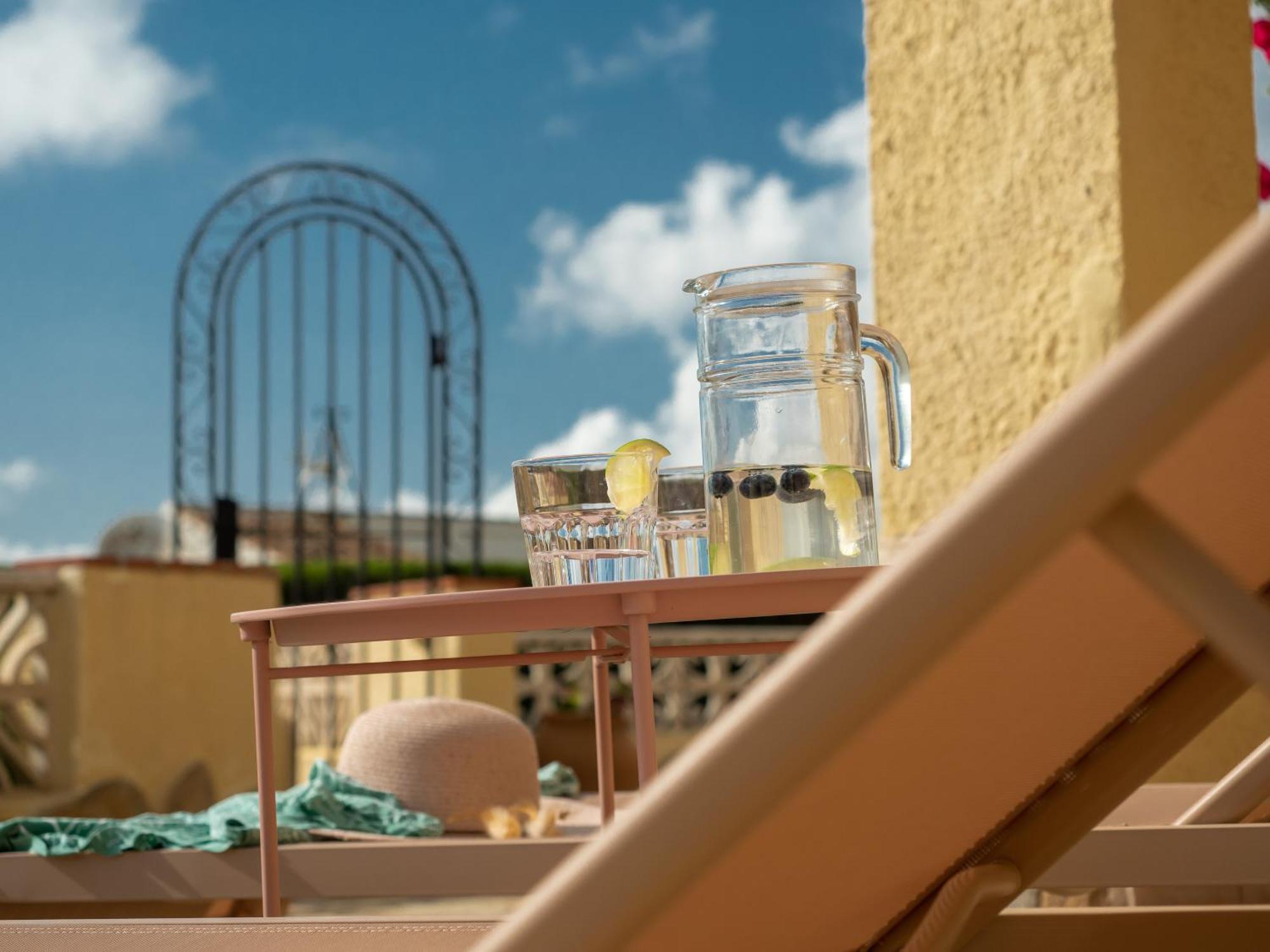 Authentic Groundfloor Apartment In Beautiful Villa, Jávea Eksteriør bilde